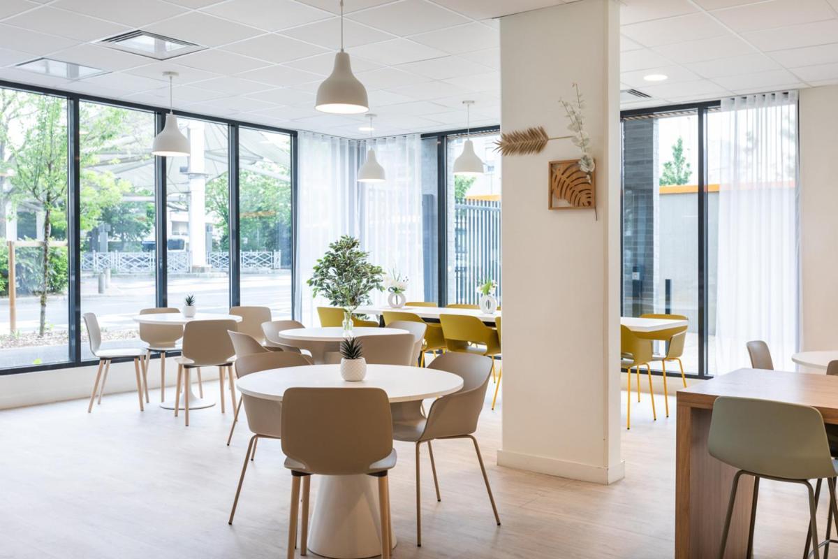 Aparthotel Oh Activ Nimes Exterior foto